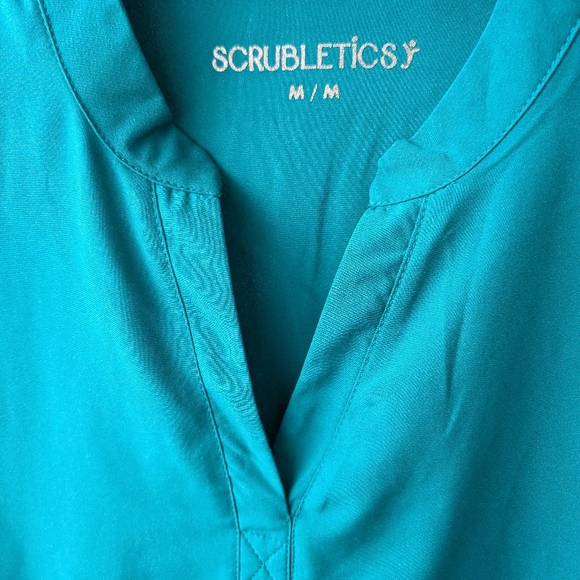 Scrubletics Women's Scrub Top, Size Medium, Green - Picture 3 of 7